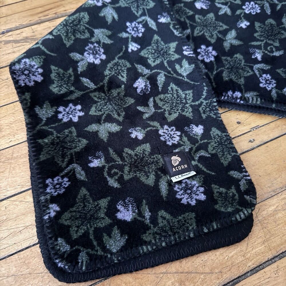 LL Bean Scarf Acorn Collab Fleece Floral  Outdoor Scarf Hiking Long Black Purple